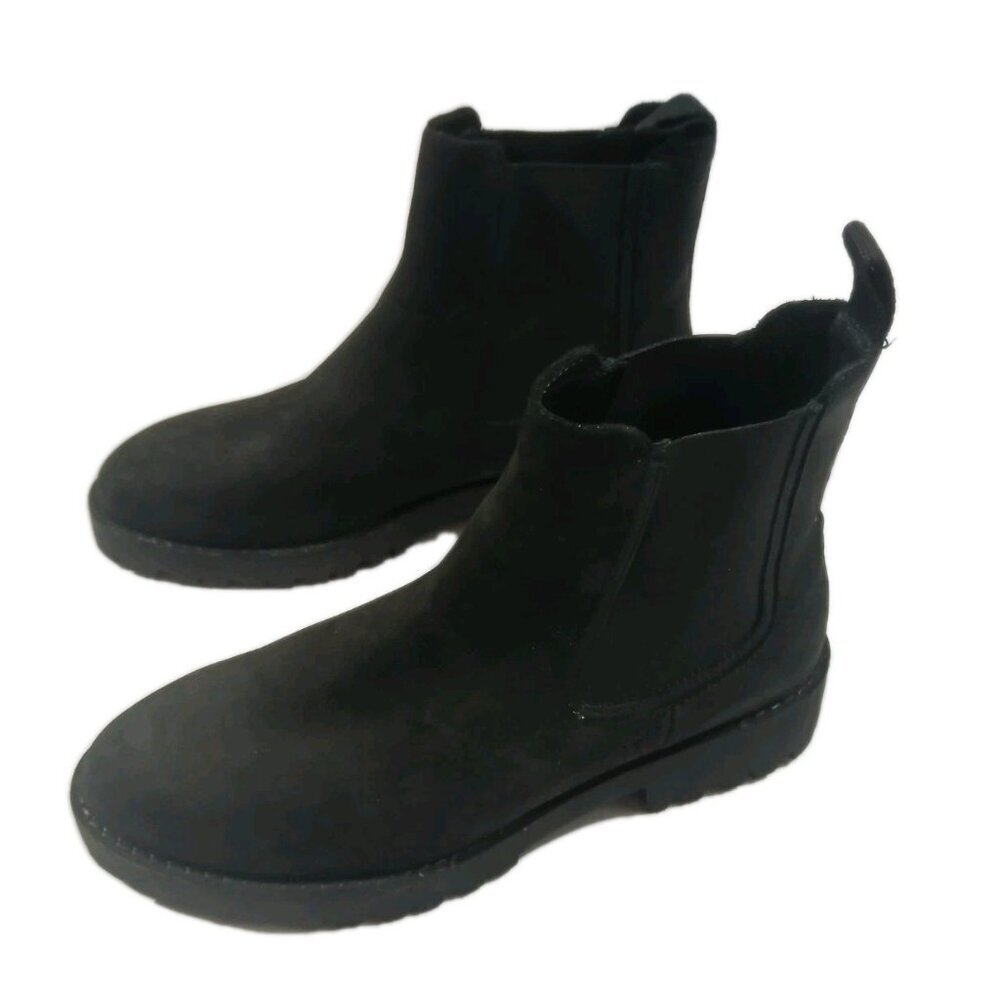 New Thursday Legend Chelsea Boots